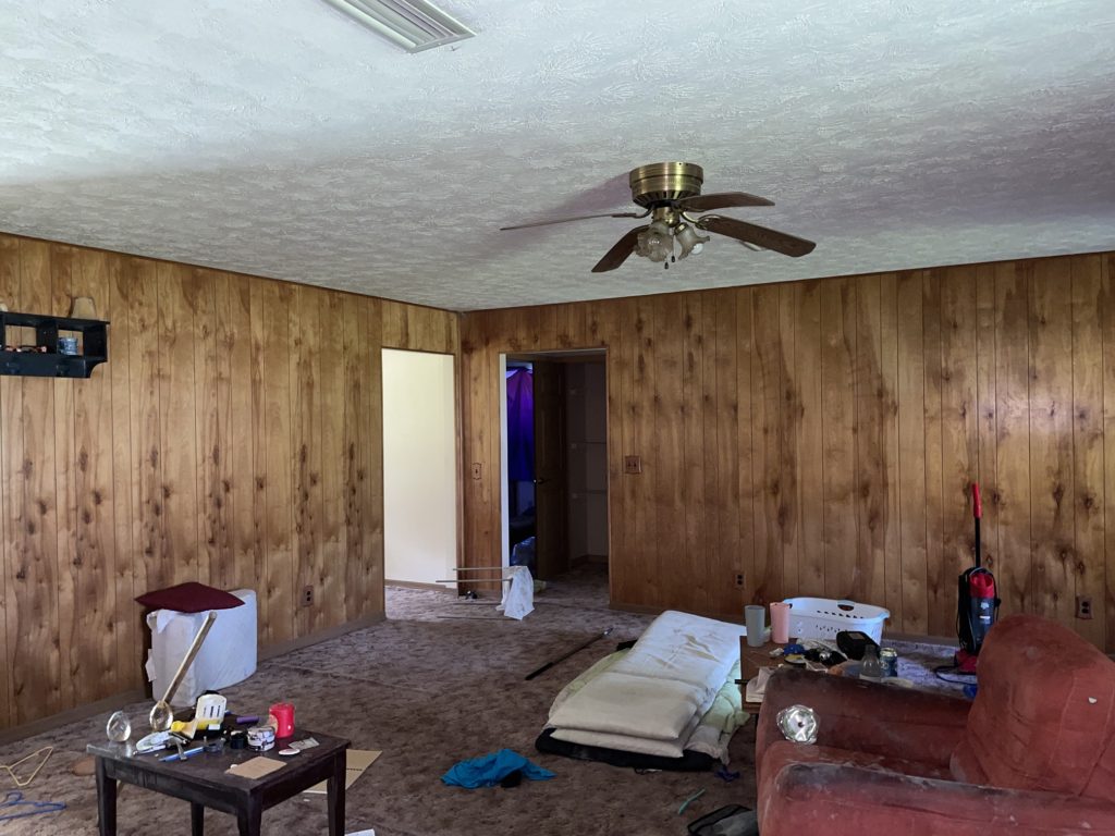 737 West atlantic property solutions of florida living room old