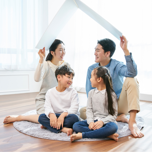 happy-new-homeowners-family-purchases-new-home-by-atlantic-property-solutions-of-florida
